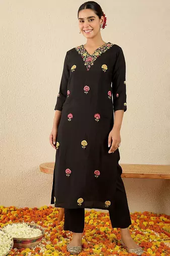 Women Floral Embroidered Kurta with Trousers & Dupatta