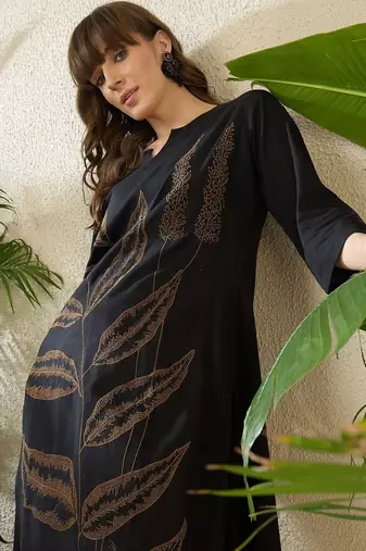 Ethnic Motifs Embroidered Notch Neck Thread Work Pure Cotton Kurta With Palazzos