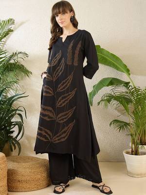 Ethnic Motifs Embroidered Notch Neck Thread Work Pure Cotton Kurta With Palazzos 6