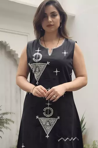 Women Ethnic Motifs Embroidered Cotton A-Line Kurta with Palazzos