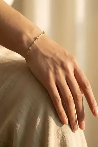 Elegant Gold Tone Slim Chain Bracelet with Clear Crystal Accents