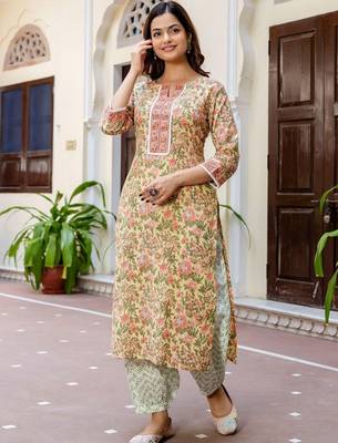 Women Floral Printed Regular Thread Work Pure Cotton Kurta with Patiala & With Dupatta 4