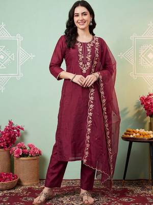 Women Ethnic Motifs Embroidered Regular Thread Work Kurta with Trousers & With Dupatta 1