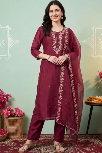 Women Ethnic Motifs Embroidered Regular Thread Work Kurta with Trousers & With Dupatta