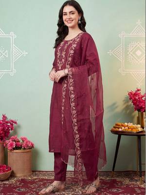 Women Ethnic Motifs Embroidered Regular Thread Work Kurta with Trousers & With Dupatta 4
