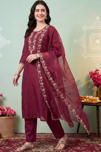 Women Ethnic Motifs Embroidered Regular Thread Work Kurta with Trousers & With Dupatta