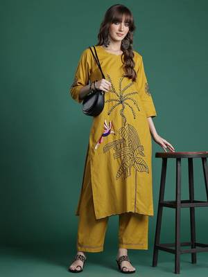 Floral Embroidered Pure Cotton Kurta with Trousers & Dupatta 1