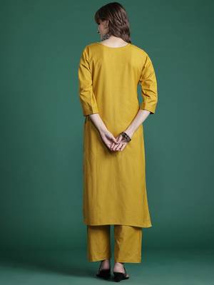 Floral Embroidered Pure Cotton Kurta with Trousers & Dupatta 5