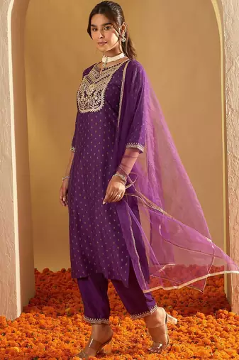 Ethnic Motifs Printed Straight Sequinned Kurta with Trousers & Dupatta