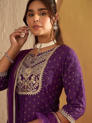 Ethnic Motifs Printed Straight Sequinned Kurta with Trousers & Dupatta 2