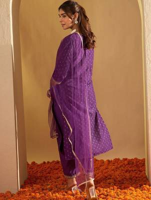 Ethnic Motifs Printed Straight Sequinned Kurta with Trousers & Dupatta 4
