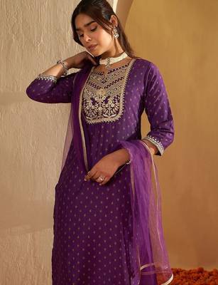 Ethnic Motifs Printed Straight Sequinned Kurta with Trousers & Dupatta 5