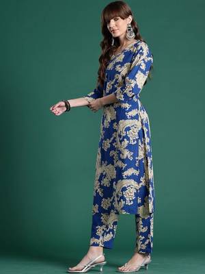 Women Ethnic Motifs Printed Regular Pure Cotton Kurta with Trousers 3