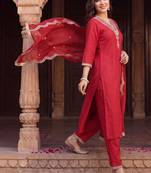 Women Ethnic Motifs Embroidered Regular Thread Work Liva Kurta with Trousers & With Dupatta