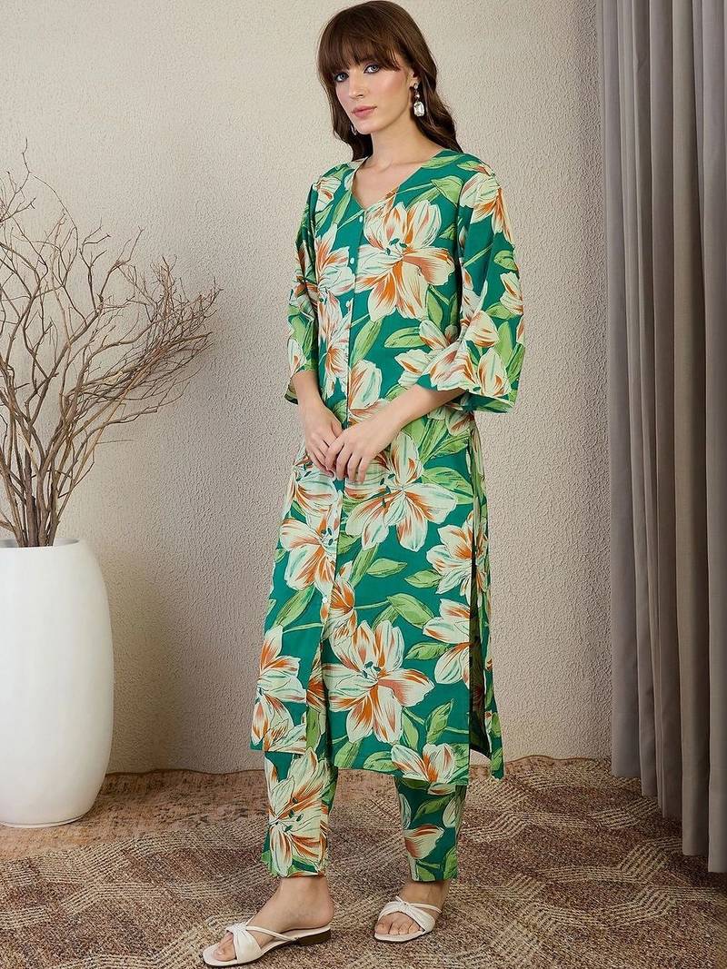Women Floral Printed Regular Pure Cotton Kurta with Trousers