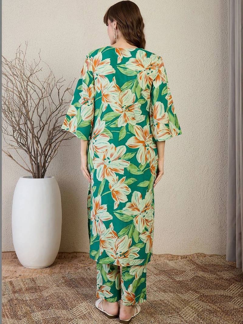 Women Floral Printed Regular Pure Cotton Kurta with Trousers