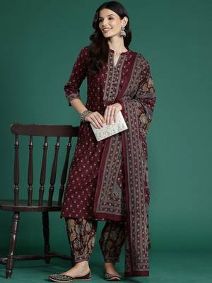 Ethnic Motifs Printed Straight Pure Cotton Kurta With Patiala & Dupatta 2