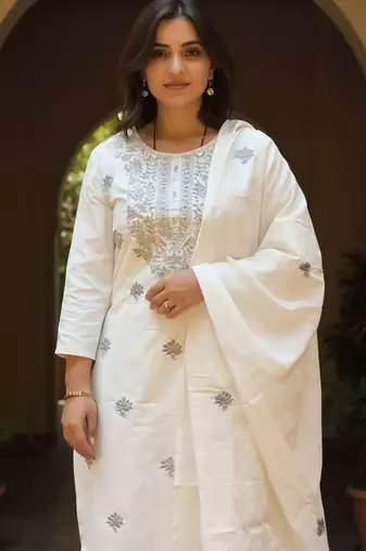 Women Floral Embroidered Round Neck Cotton Kurta with Trousers & Dupatta