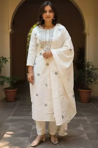 Women Floral Embroidered Round Neck Cotton Kurta with Trousers & Dupatta