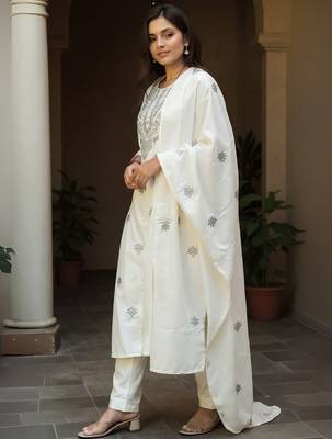 Women Floral Embroidered Round Neck Cotton Kurta with Trousers & Dupatta 6