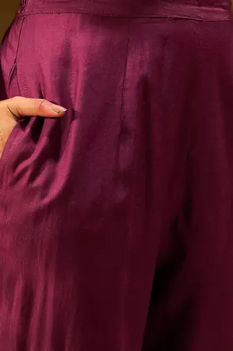 Ethnic Motifs Embroidered Sequinned Liva Straight Kurta With Trousers & Dupatta