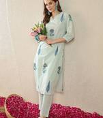 Women Printed Regular Pure Cotton Kurta with Trousers
