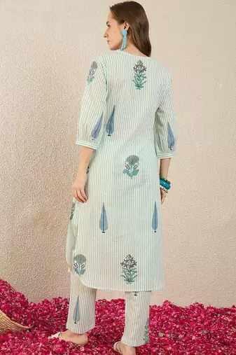 Women Printed Regular Pure Cotton Kurta with Trousers