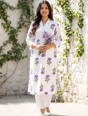Women Floral Printed Regular Pure Cotton Kurta with Trousers 4