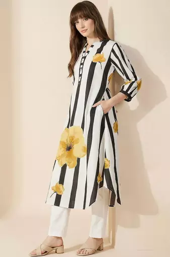 Women Floral Printed Regular Pure Cotton Kurta with Trousers
