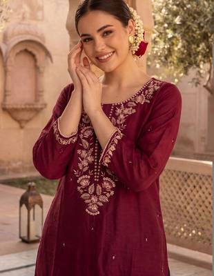 Women Ethnic Motifs Embroidered Regular Kurta with Trousers & With Dupatta 2