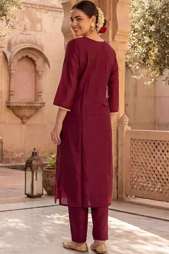 Women Ethnic Motifs Embroidered Regular Kurta with Trousers & With Dupatta