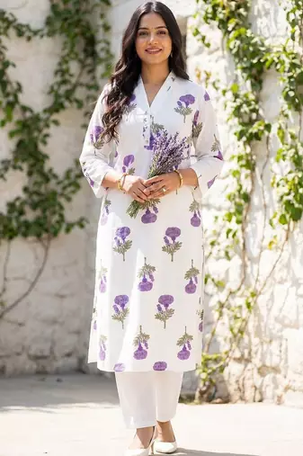 Women Floral Printed Regular Pure Cotton Kurta with Trousers