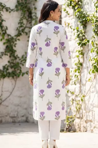 Women Floral Printed Regular Pure Cotton Kurta with Trousers