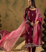 Ethnic Embroidered Zari Work Regular Sleeves Round Neck Silk Blend Kurta Set