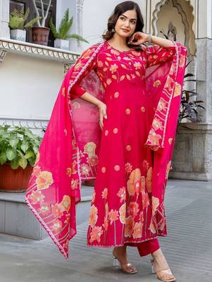 Women Floral Printed Regular  Cotton Kurta with Trousers & With Dupatta 1