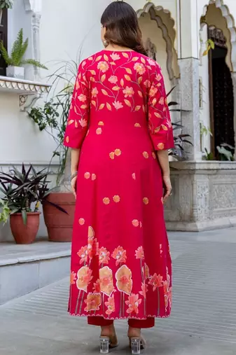 Women Floral Printed Regular  Cotton Kurta with Trousers & With Dupatta