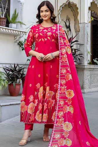 Women Floral Printed Regular  Cotton Kurta with Trousers & With Dupatta