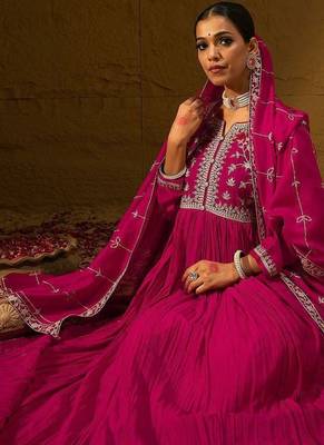 Floral Embroidered Notched Neck Pleated A-Line Kurta With Trousers & Dupatta 1