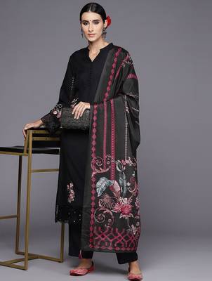 Women Floral Embroidered Regular Thread Work Kurta with Trousers & Dupatta 1
