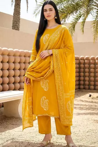 Women Ethnic Motifs Embroidered Regular Thread Work Pure Cotton Kurta with Trousers & With Dupatta
