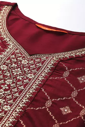 Embroidered Jacquard Zari Kurta With Trousers & Dupatta