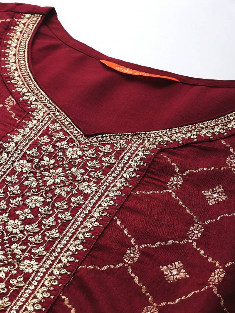 Embroidered Jacquard Zari Kurta With Trousers & Dupatta