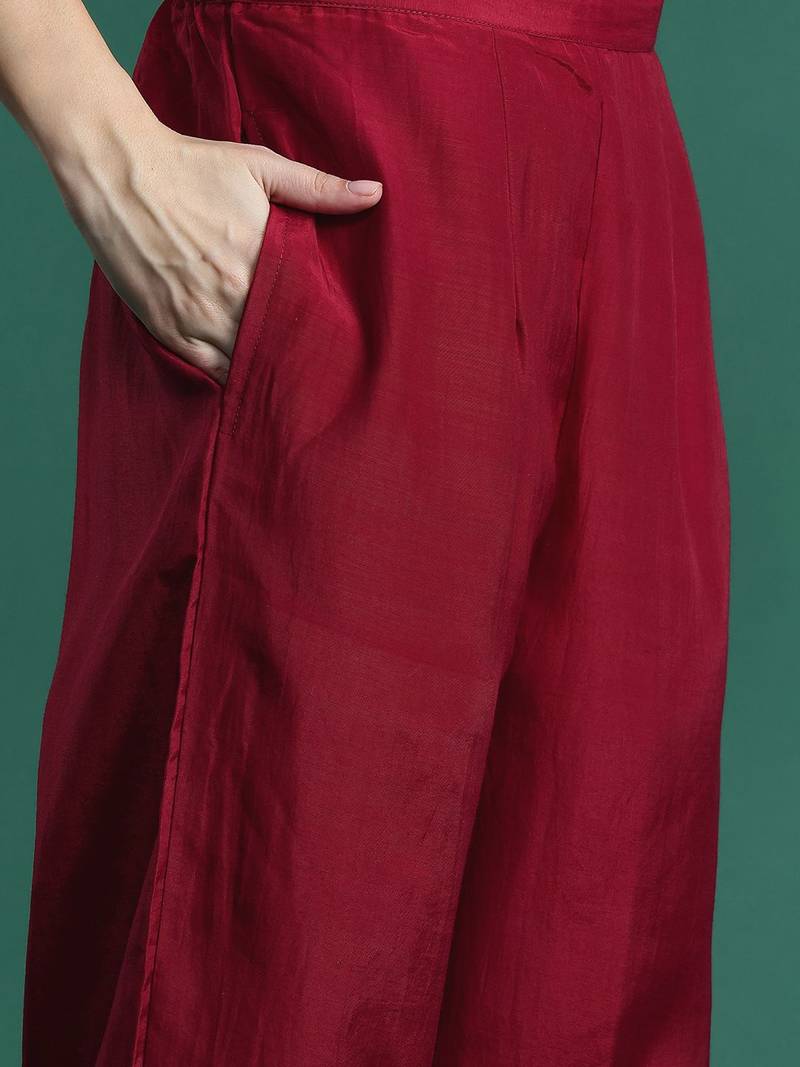 Embroidered Jacquard Zari Kurta With Trousers & Dupatta