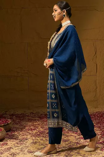 Ethnic Motifs Embroidered Zari Straight Kurta with Trousers & Dupatta