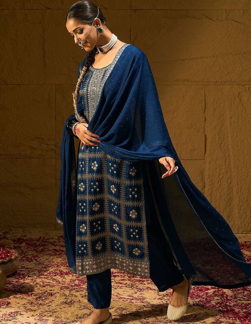 Ethnic Motifs Embroidered Zari Straight Kurta with Trousers & Dupatta