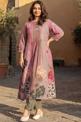 Women Floral Printed Panelled Pure Cotton Kurta with Trousers