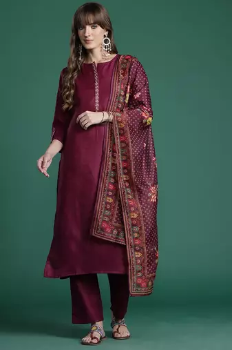 Ethnic Motifs Yoke Design Thread Work Kurta with Trousers & With Dupatta