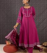 Women Ethnic Motifs Printed Pleated Thread Work Pure Cotton Kurta with Trousers & With Dupatta