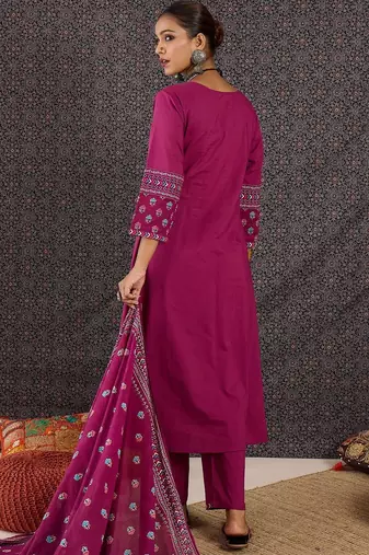 Women Ethnic Motifs Printed Pleated Thread Work Pure Cotton Kurta with Trousers & With Dupatta