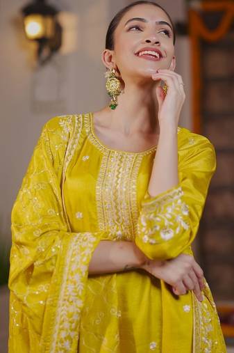 Women Ethnic Motifs Embroidered Regular Sequinned Kurta with Trousers & With Dupatta